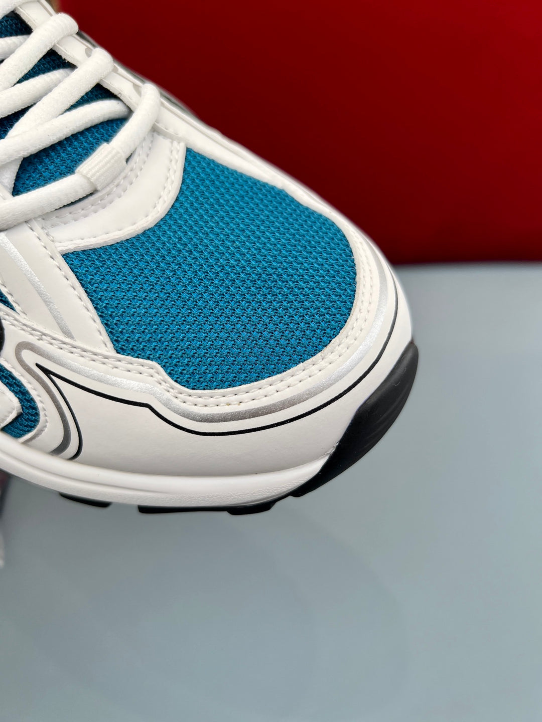 Dior B30 x blue edition
