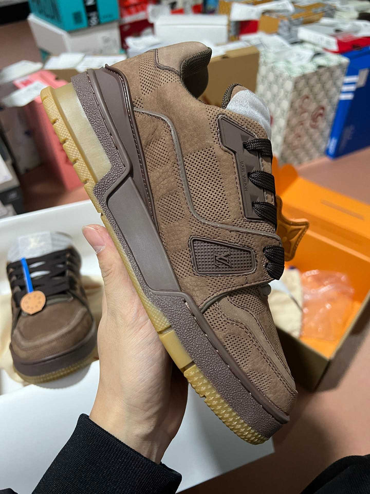 LV Trainer