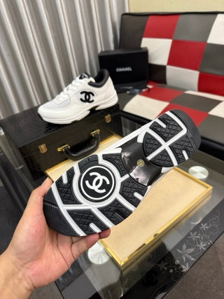 Chanel Runner